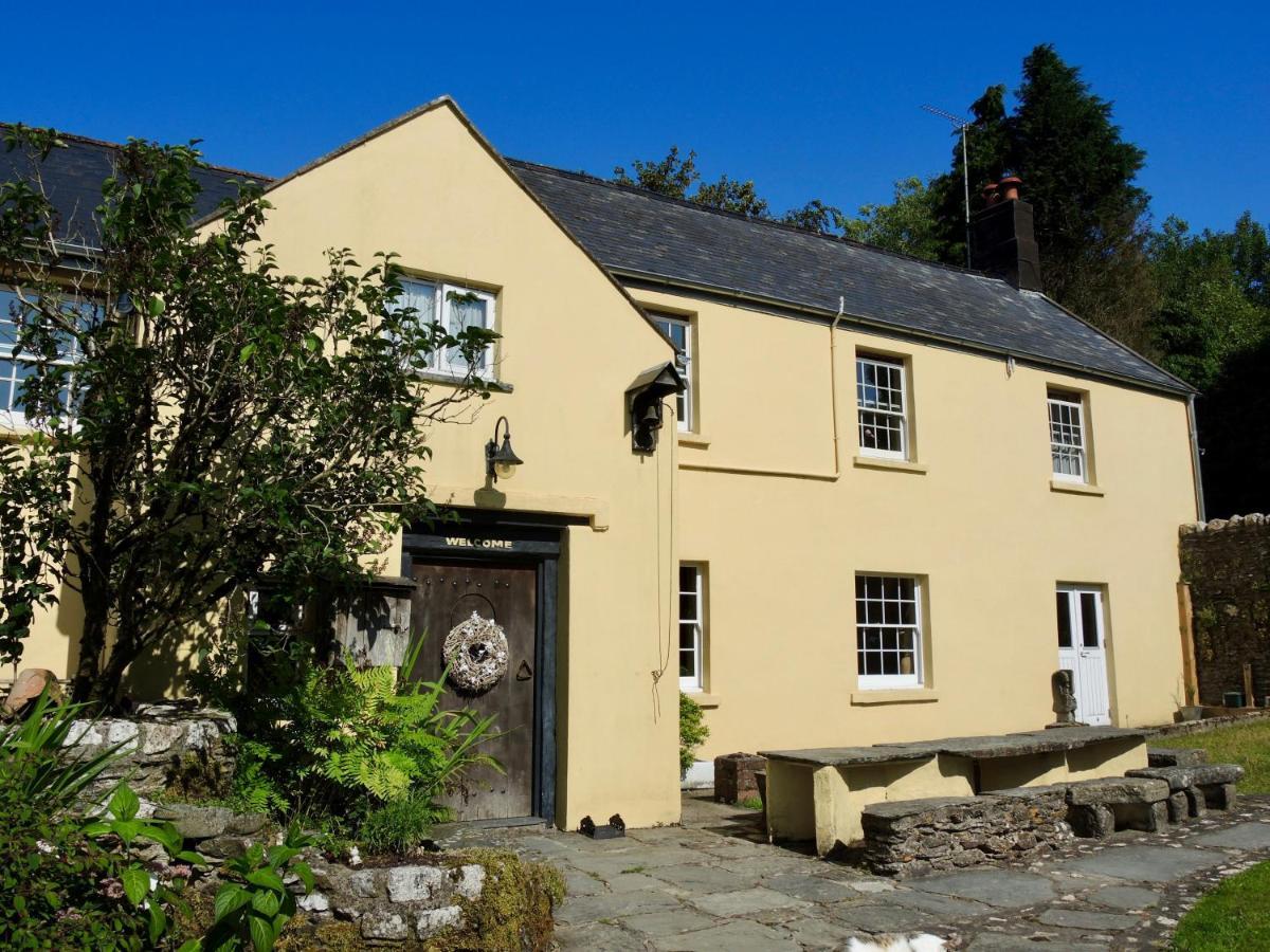 Holwell Holistic Retreat Bed & Breakfast Barnstaple Exterior photo