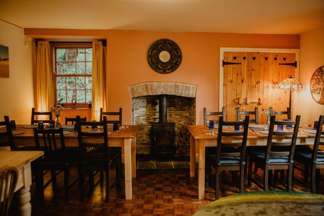 Holwell Holistic Retreat Bed & Breakfast Barnstaple Exterior photo