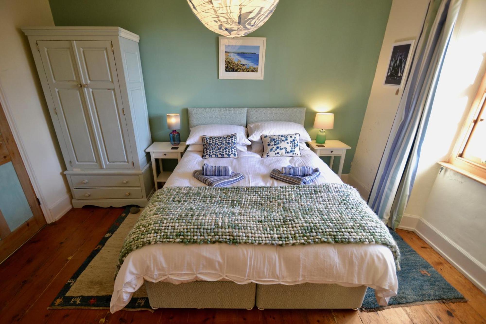 Holwell Holistic Retreat Bed & Breakfast Barnstaple Room photo